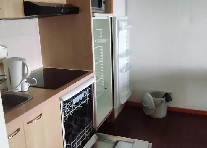 - 6 Pers, Piscine, Parking, Balcon - Fr-1-814-168 * Super-Besse